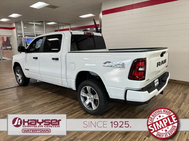 2026 RAM Ram 1500 RAM 1500 EXPRESS CREW CAB 4X4 57 BOX