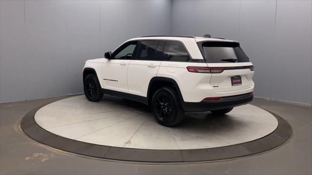 2026 Jeep Grand Cherokee GRAND CHEROKEE LAREDO ALTITUDE 4X4