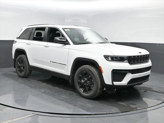 2026 Jeep Grand Cherokee GRAND CHEROKEE LAREDO ALTITUDE 4X4