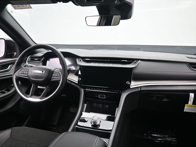 2026 Jeep Grand Cherokee GRAND CHEROKEE L LAREDO ALTITUDE 4X4 2026 Jeep Grand Cherokee GRAND CHEROKEE L LAREDO ALTITUDE 4X4