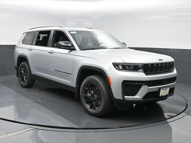 2026 Jeep Grand Cherokee L GRAND CHEROKEE L LAREDO ALTITUDE 4X4