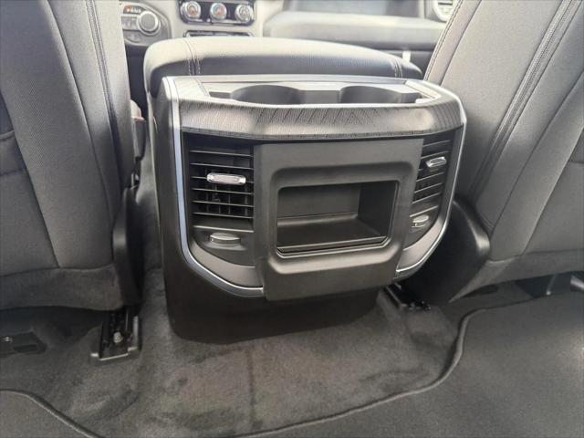 2026 Ram 1500 Express Crew Cab 4x4 5'7" Box