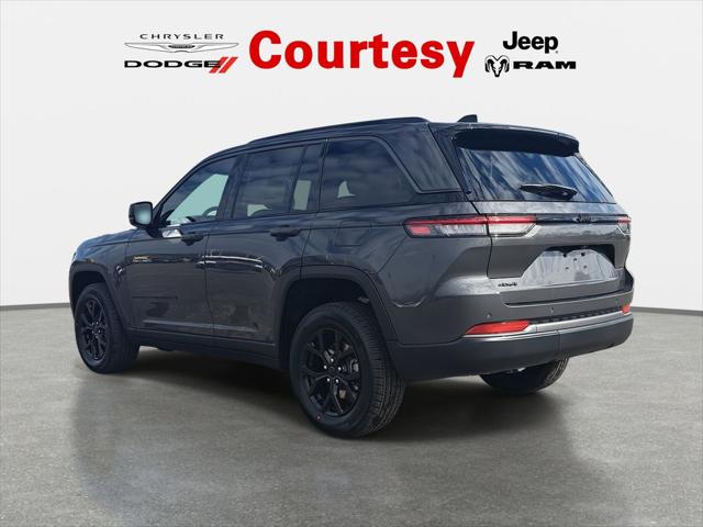 2026 Jeep Grand Cherokee Altitude 4x4