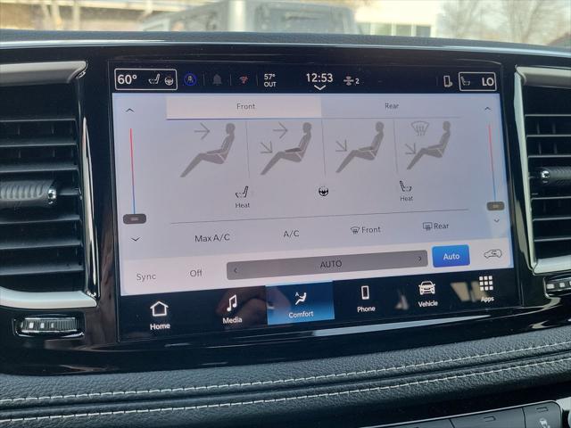 2026 Chrysler Pacifica Select AWD