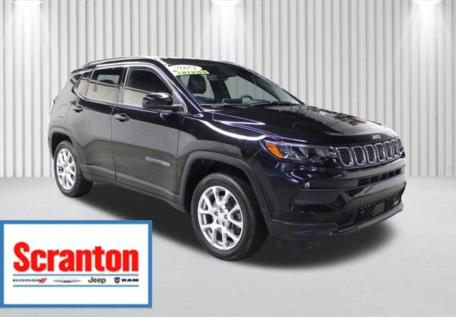 2023 Jeep Compass Latitude Lux FWD