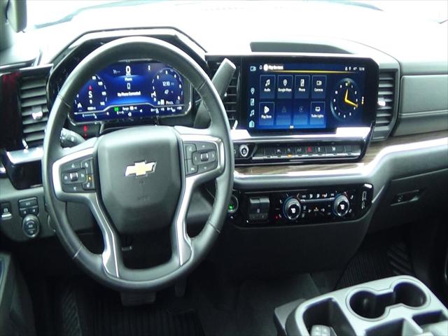 2025 Chevrolet Silverado 1500 4WD Crew Cab Standard Bed LT