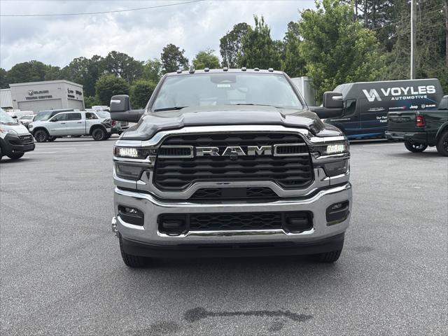 2026 RAM Ram 3500 Chassis Cab RAM 3500 TRADESMAN CREW CAB CHASSIS 4X4 60 CA