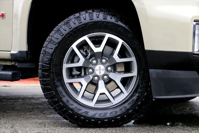 2022 GMC Canyon 4WD Crew Cab Short Box AT4 - Cloth