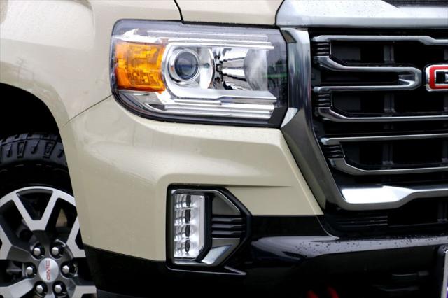 2022 GMC Canyon 4WD Crew Cab Short Box AT4 - Cloth