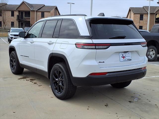 2026 Jeep Grand Cherokee GRAND CHEROKEE LAREDO ALTITUDE 4X4