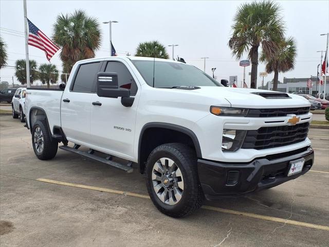 2024 Chevrolet Silverado 2500HD 4WD Crew Cab Standard Bed Custom