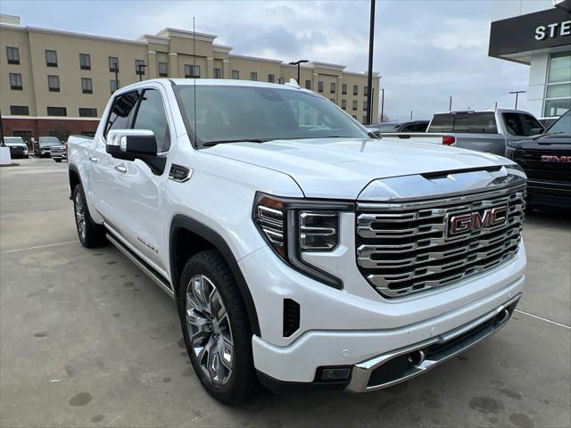 2023 GMC Sierra 1500 4WD Crew Cab Short Box Denali