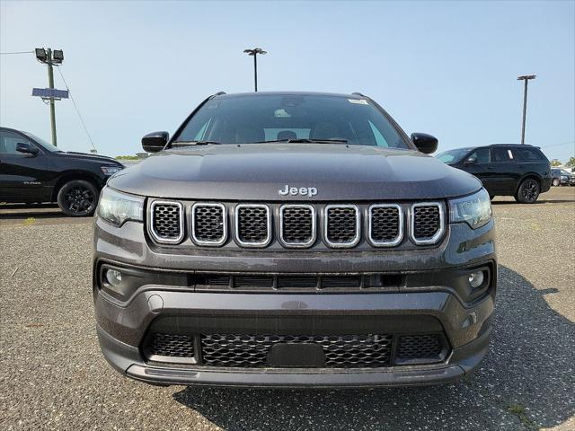 2023 Jeep Compass Latitude Lux FWD