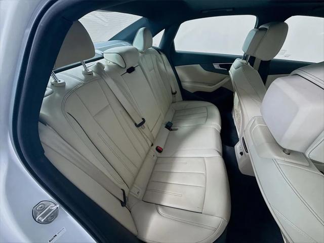 2023 Audi A4 Premium Plus 45 TFSI S line quattro S tronic