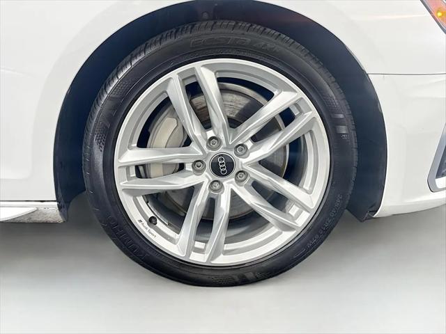 2023 Audi A4 Premium Plus 45 TFSI S line quattro S tronic