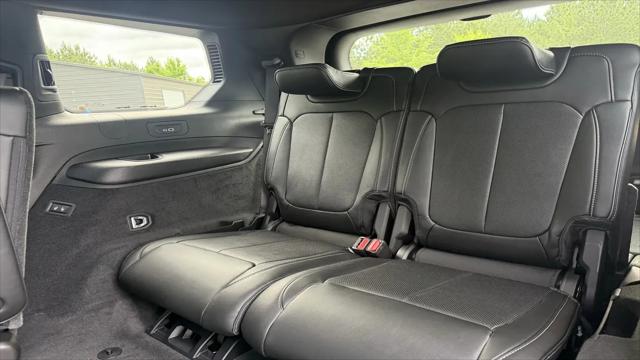 2025 Jeep Grand Cherokee L Overland 4x4