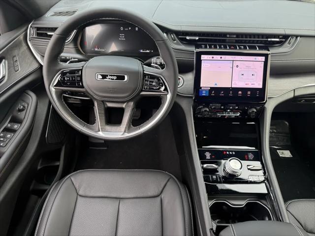 2025 Jeep Grand Cherokee L Overland 4x4