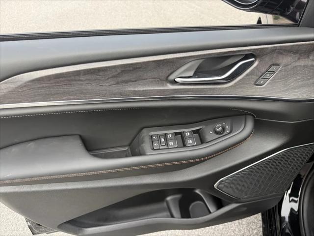 2025 Jeep Grand Cherokee L Overland 4x4