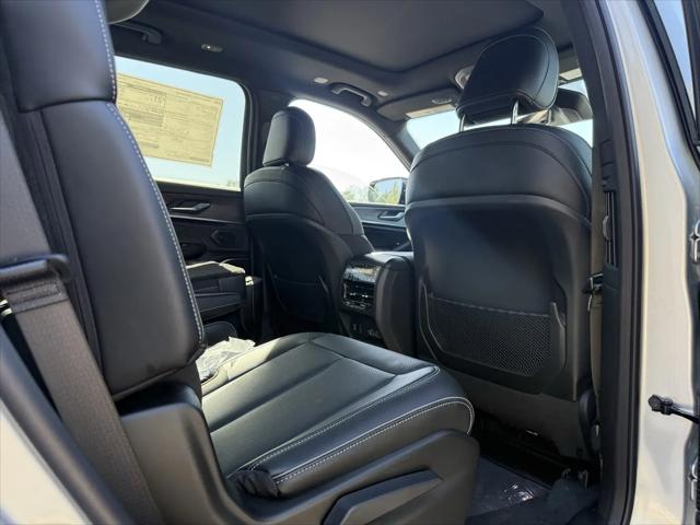 2025 Jeep Grand Cherokee L Overland 4x4