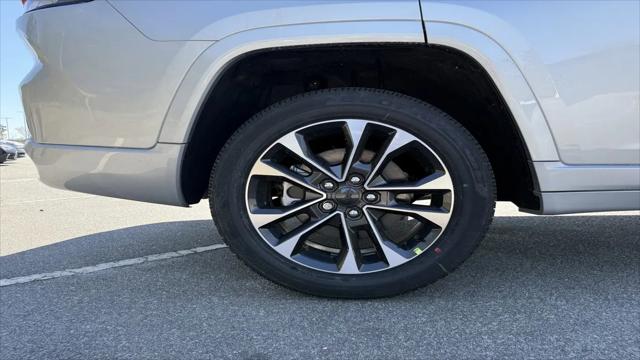 2025 Jeep Grand Cherokee L Overland 4x4