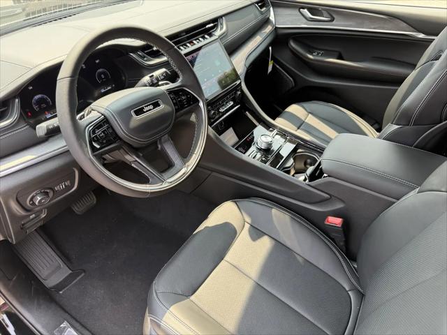 2025 Jeep Grand Cherokee L Overland 4x4