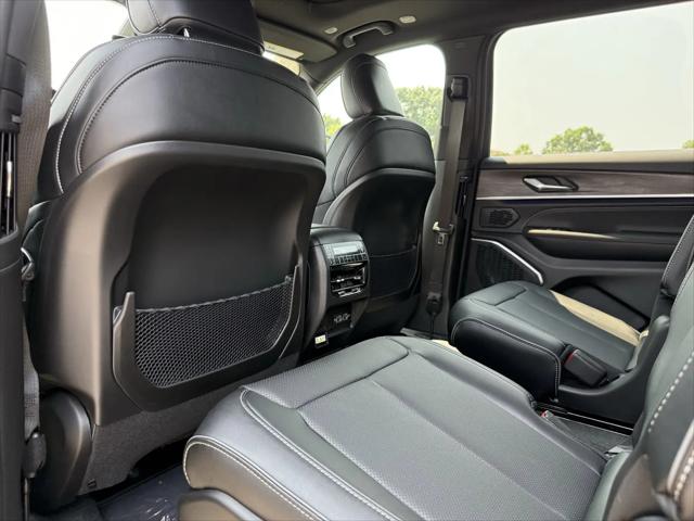 2025 Jeep Grand Cherokee L Overland 4x4