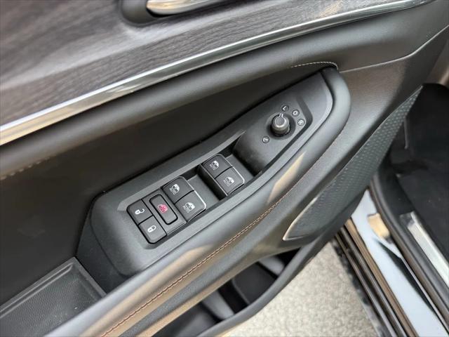 2025 Jeep Grand Cherokee L Overland 4x4