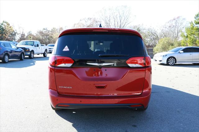 2026 Chrysler Voyager LX