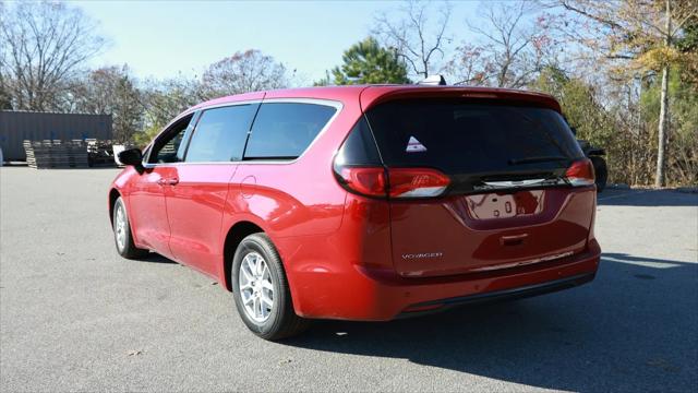 2026 Chrysler Voyager LX