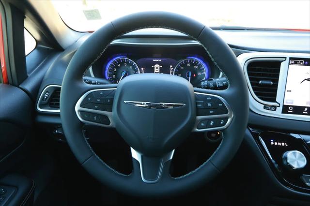 2026 Chrysler Voyager LX