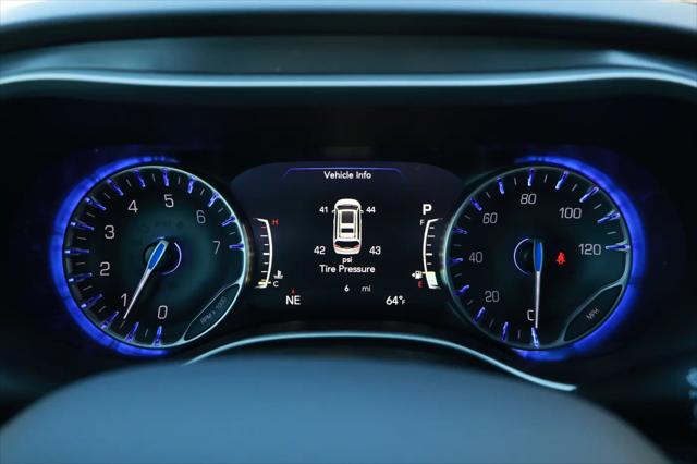 2026 Chrysler Voyager LX