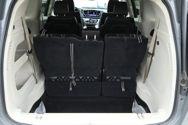 2026 Chrysler Voyager LX