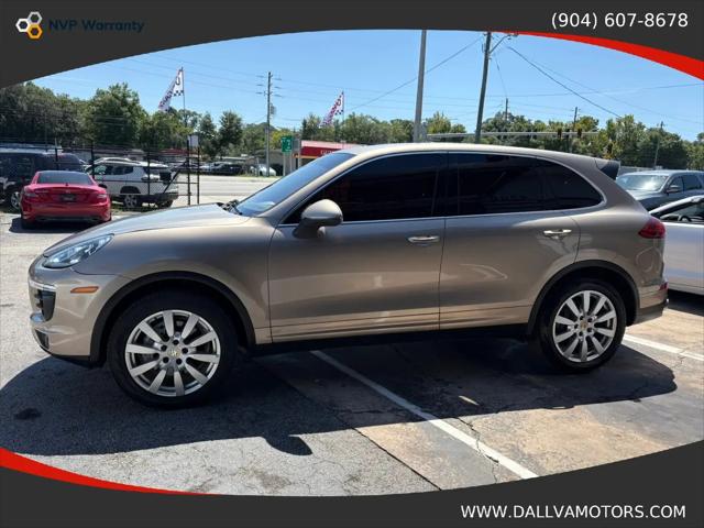 2016 Porsche Cayenne Cayenne