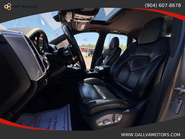 2016 Porsche Cayenne Cayenne