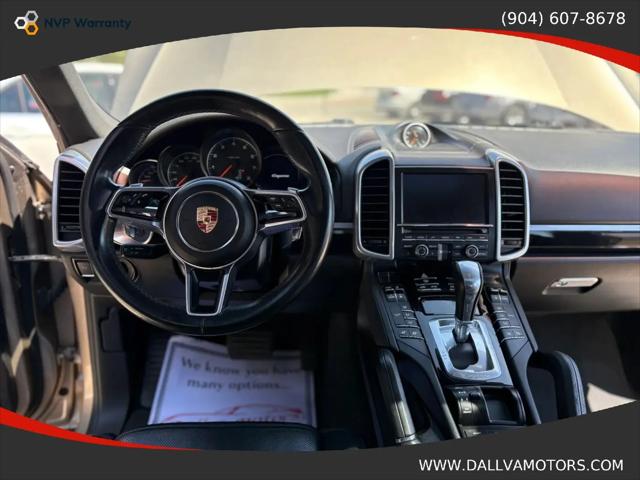 2016 Porsche Cayenne Cayenne