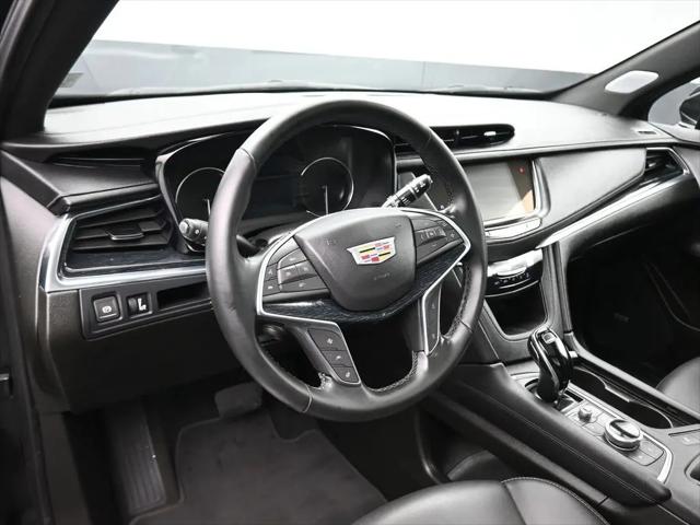2025 Cadillac XT5 FWD Premium Luxury