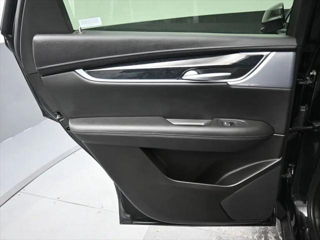 2025 Cadillac XT5 FWD Premium Luxury