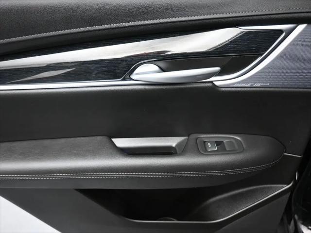 2025 Cadillac XT5 FWD Premium Luxury