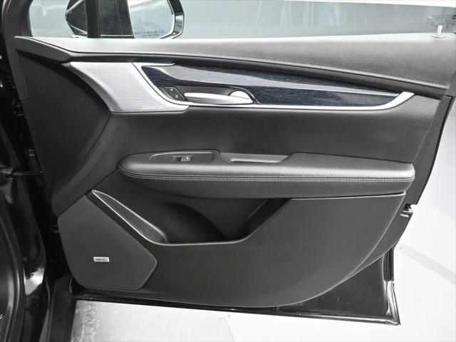 2025 Cadillac XT5 FWD Premium Luxury