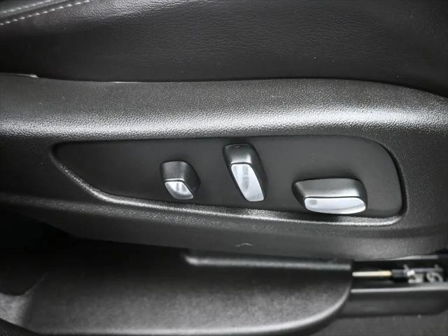 2025 Cadillac XT5 FWD Premium Luxury