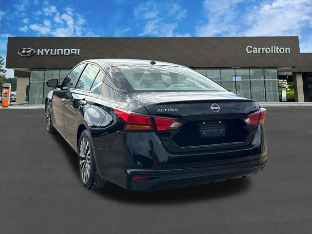 2024 Nissan Altima SV FWD