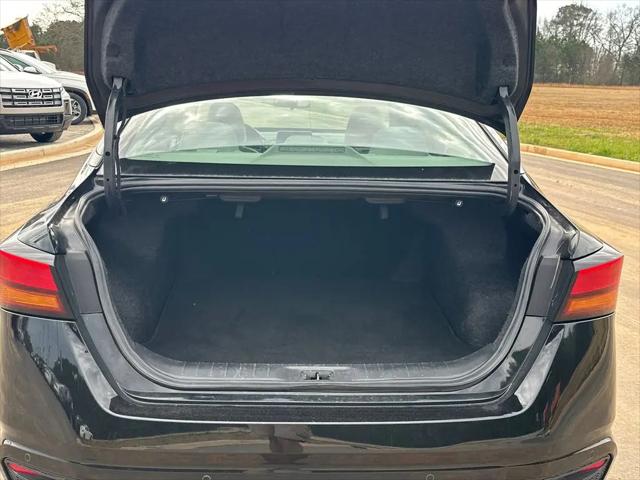 2024 Nissan Altima SV FWD