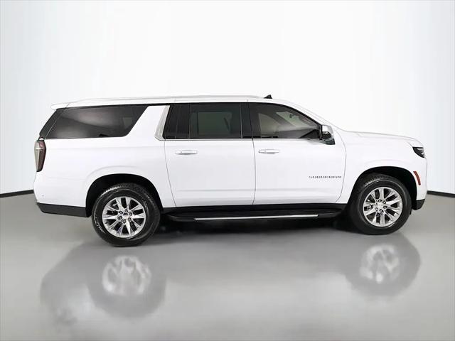 2026 Chevrolet Suburban Premier, 4WD