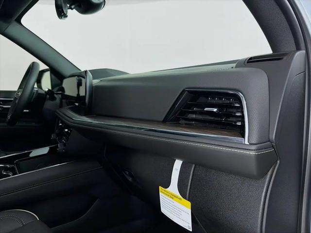 2026 Chevrolet Suburban Premier, 4WD