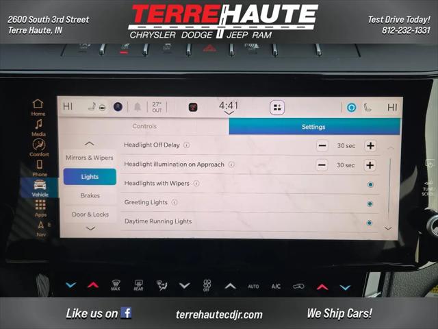 2026 Jeep Grand Cherokee Altitude 4x4