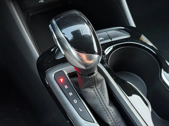 2026 Buick NV Sport Touring FWD