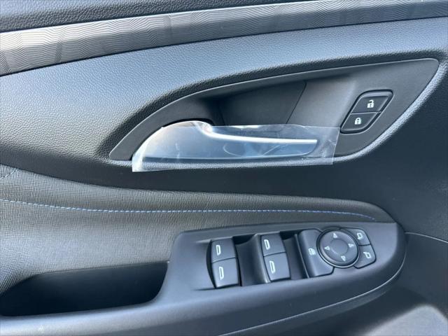 2026 Buick NV Sport Touring FWD