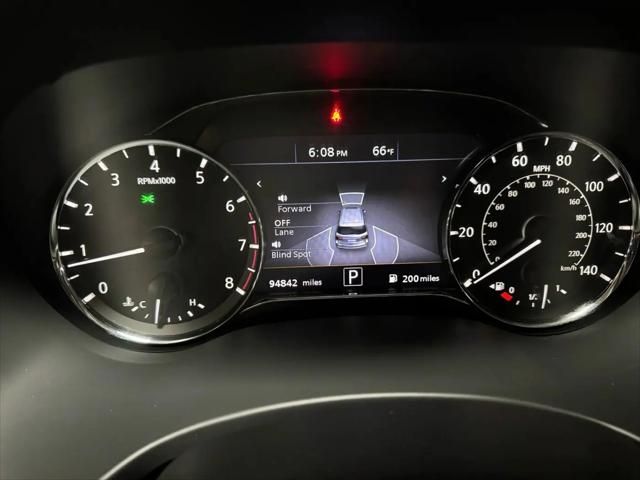 2022 INFINITI QX80 LUXE