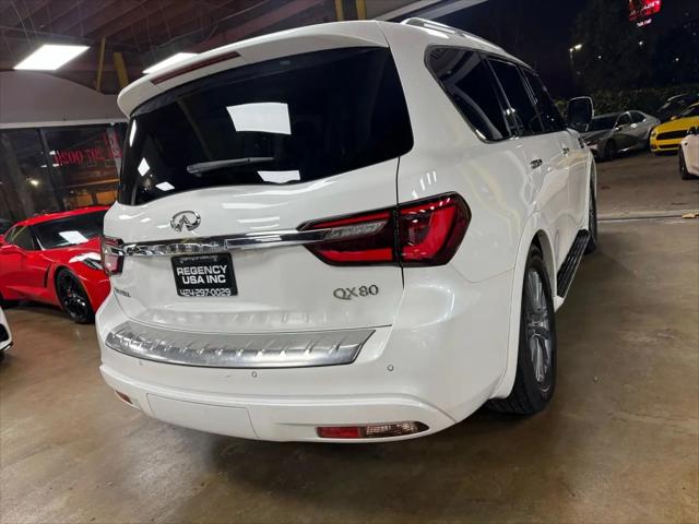 2022 INFINITI QX80 LUXE