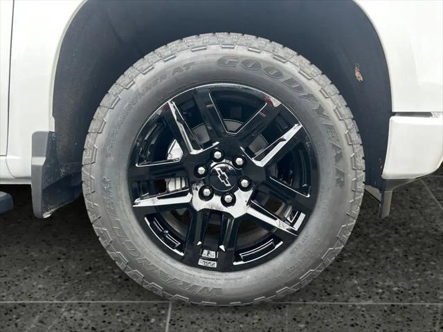 2026 Chevrolet Silverado 1500 4WD Crew Cab Short Bed RST